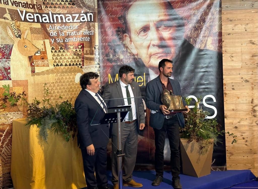 El IREC recibe el Premio Miguel Delibes 2023 en Venalmazán